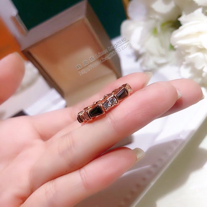 Bvlgari飾品 寶格麗全新Serpenti Viper戒指系列 925純銀戒指  zgbq3090